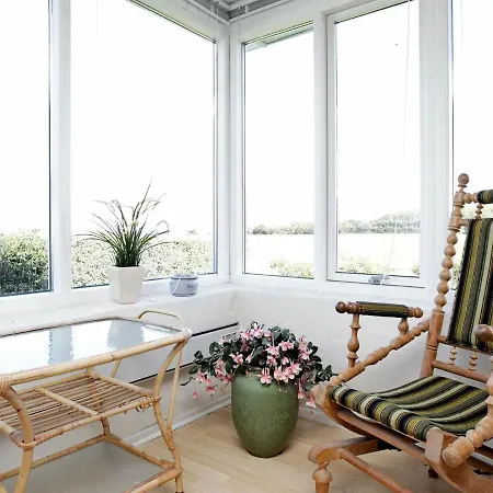Three-bedroom Holiday In 3 Dom wakacyjny Bogense
