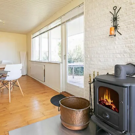 Three-bedroom Holiday In 3 Dom wakacyjny