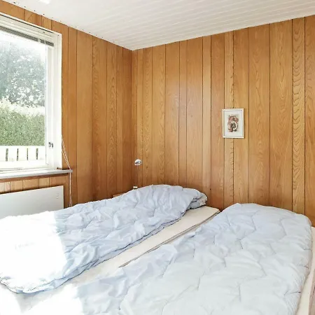 Dom wakacyjny Three-bedroom Holiday In 3 *